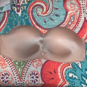 Bombshell strapless bra!